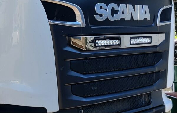 Grille Kit Scania R 2010-2016-, With Lazer Triple-R 1000