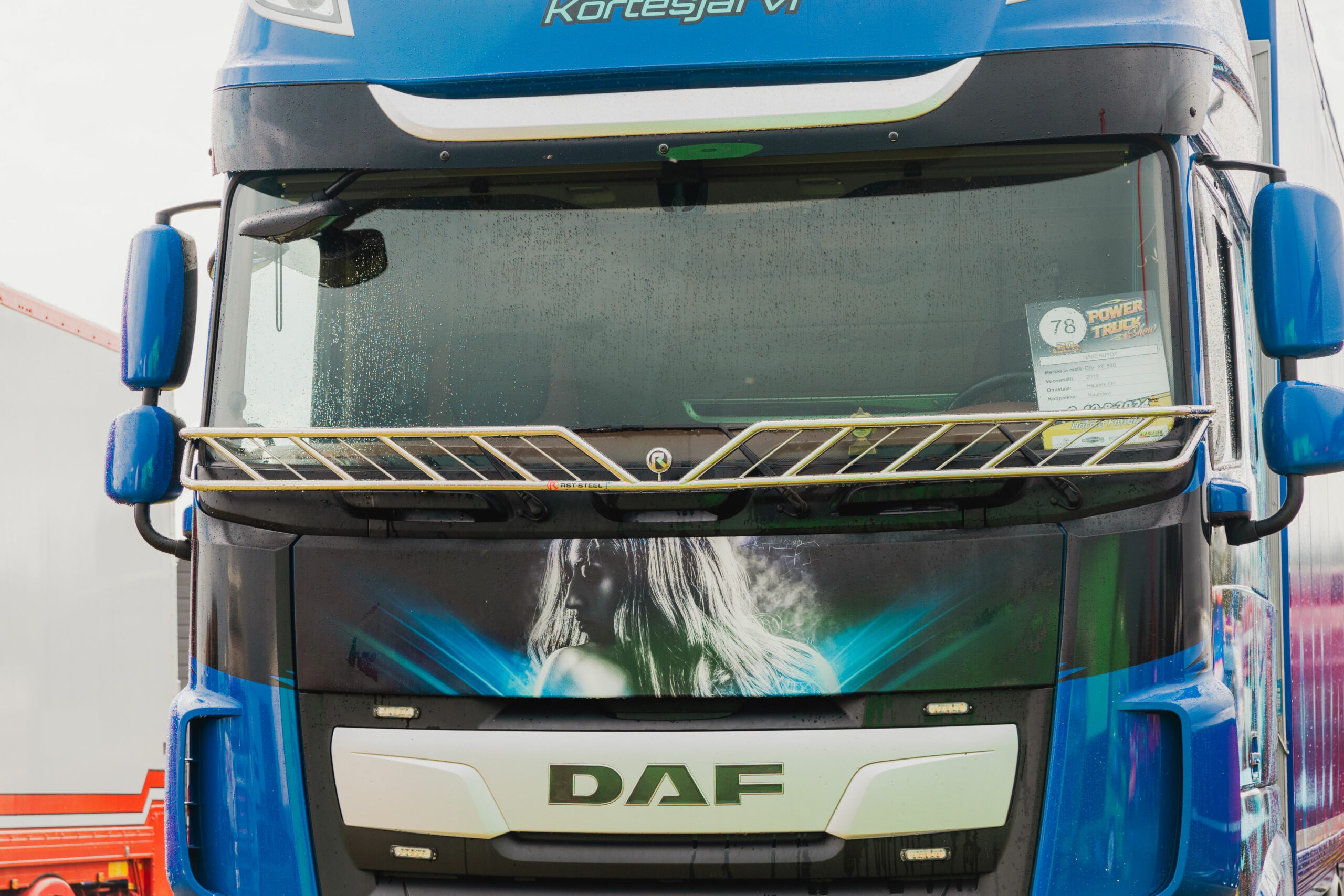 Bird Net DAF XF106