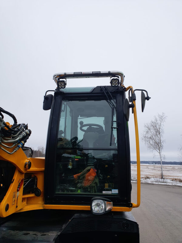 Roof Bar JCB Hydradig 110W - Image 2