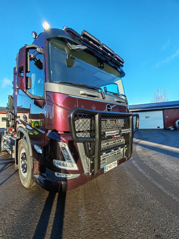 Bull Bar Dakar Volvo FM 2021-