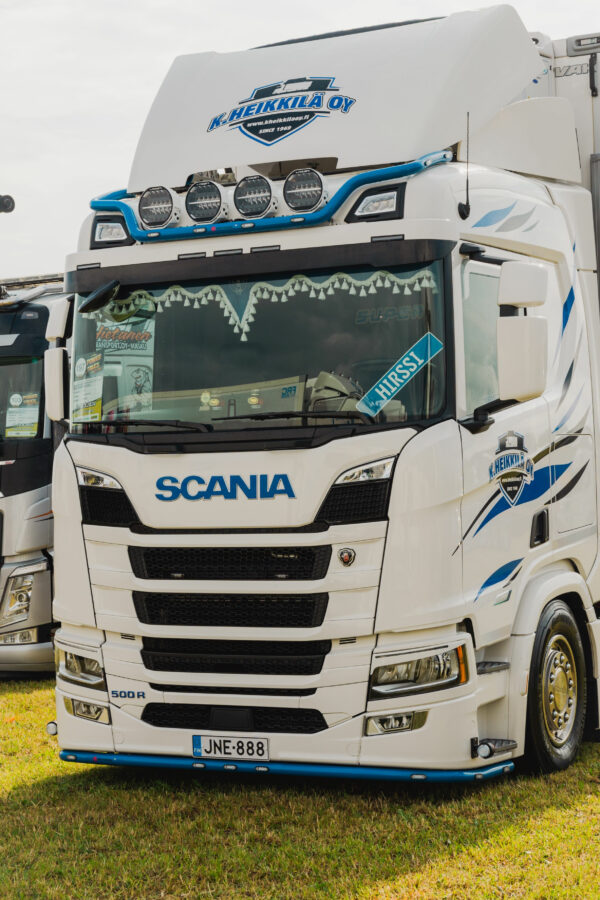 Roof Bar Scania NextGen 2017- Normal Cab - Image 2