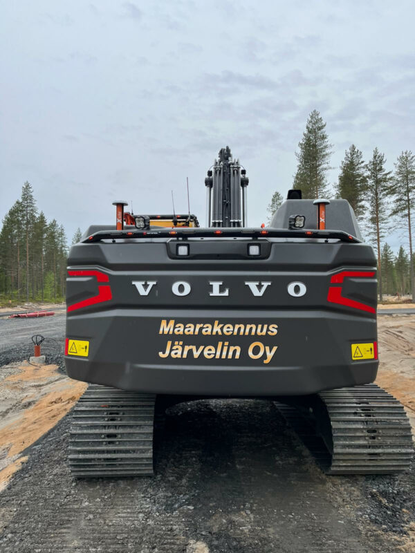 Rear Bar / Counter Weight Bar Volvo EC260F