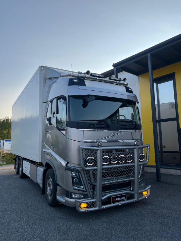 Bull Bar Freeway Volvo FH 2021- - Bilde 2
