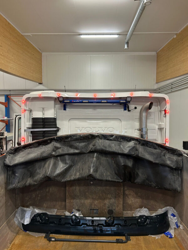 Work Light Bar Volvo FH4 - Normal (short model)
