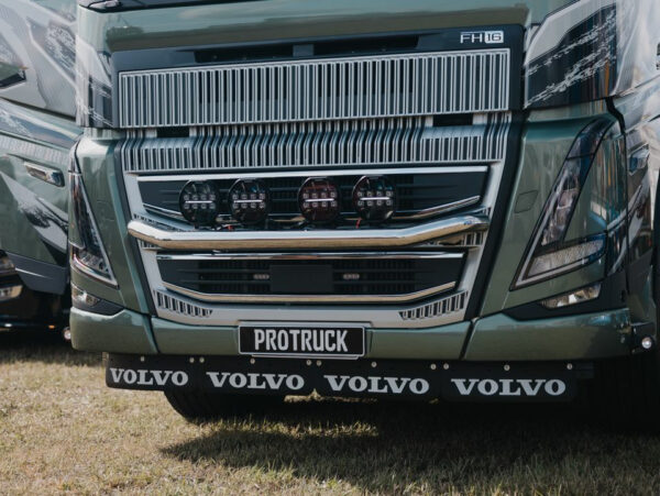 Front Bar Volvo FH4 - FH/FM 2021- - Image 3