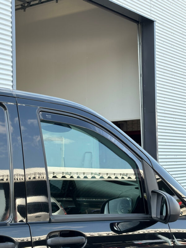 Avvisare för sidorutor MB Vito 2014-
