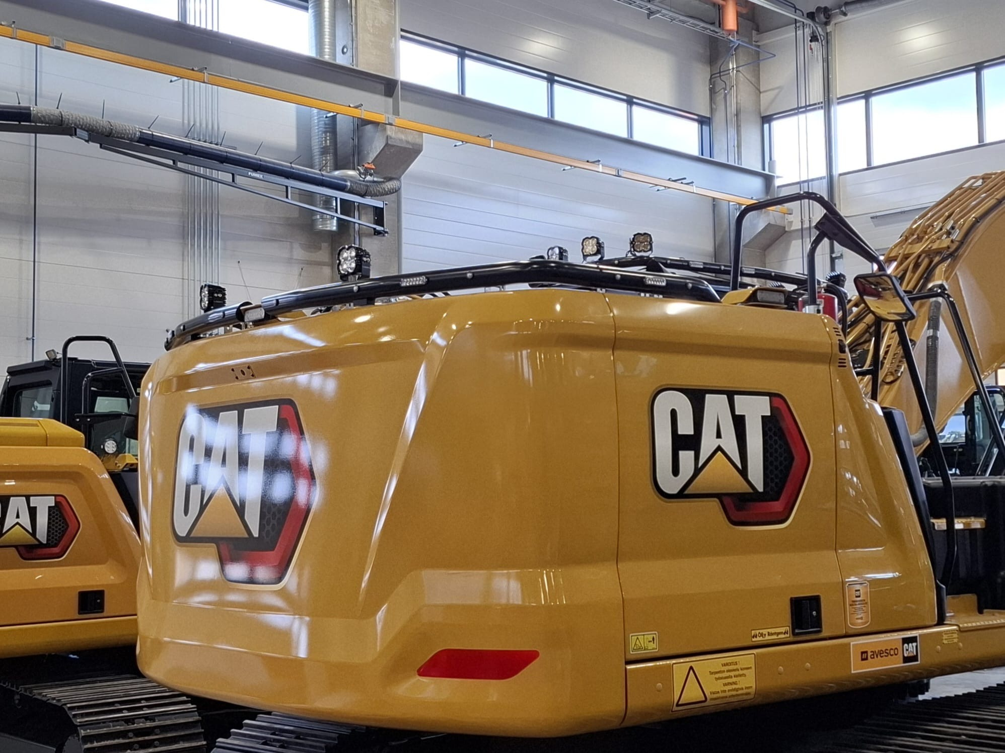 Rear Bar Caterpillar NextGen 330 (Premium light kit)