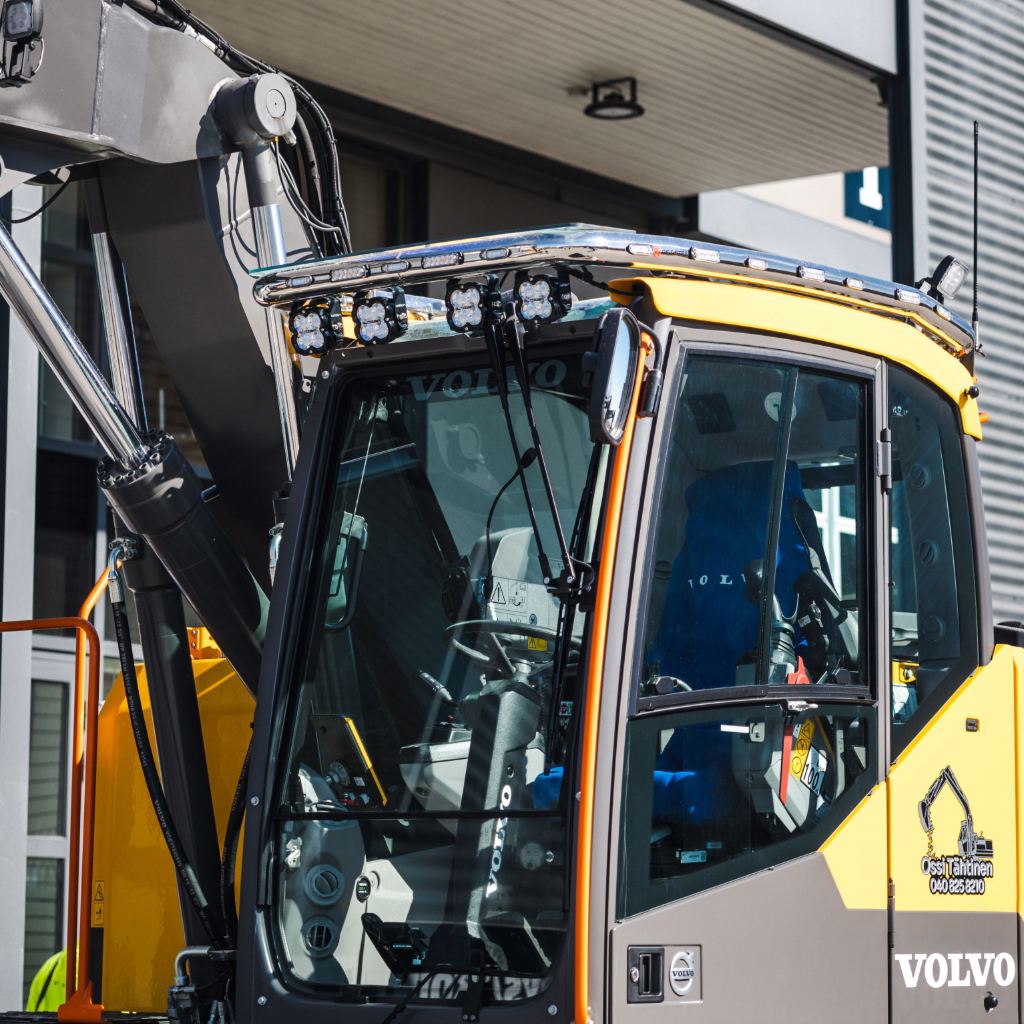 Roof Bar Volvo EC/ EW/ ECR/ EWR Excavators - Image 2