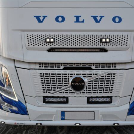 Lazer Triple-R 850 Kit Volvo FH AERO