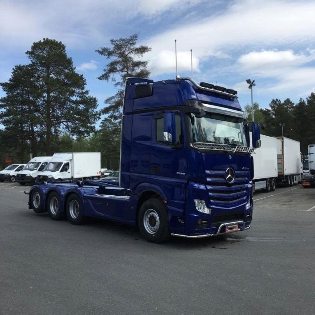 Roof Bar Mercedes-Benz Actros 2,5m (GigaSpace) - Image 2