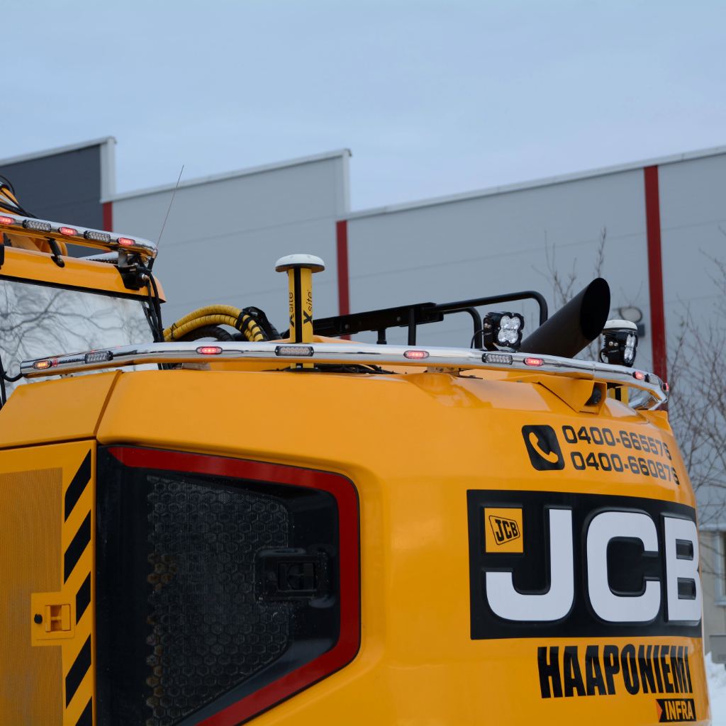 Counterweight Bar JCB 245XR - Image 2