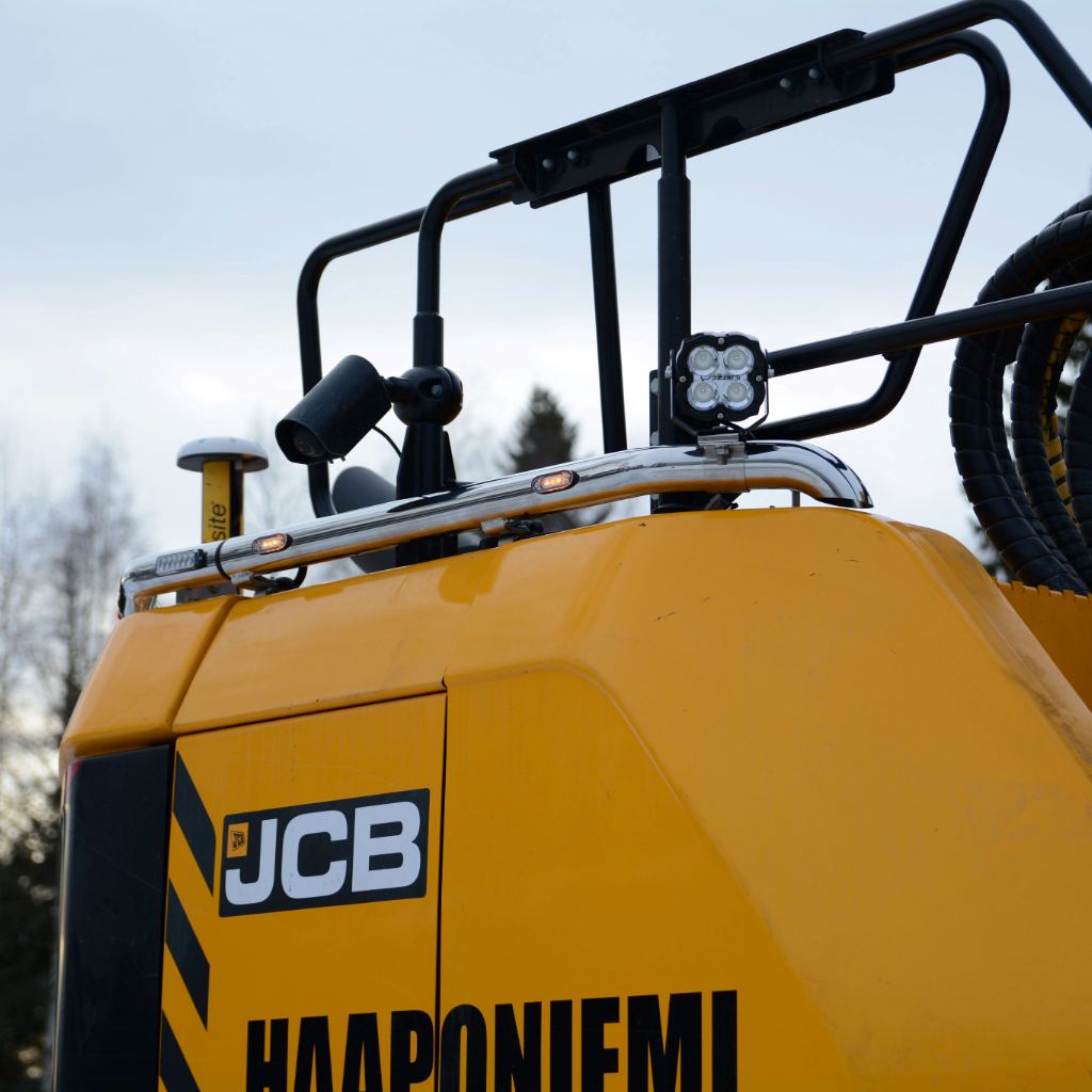Counterweight Bar JCB 245XR - Image 4