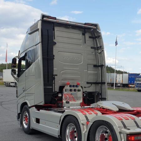 Work Light Bar for frame of air deflector Volvo FH 4