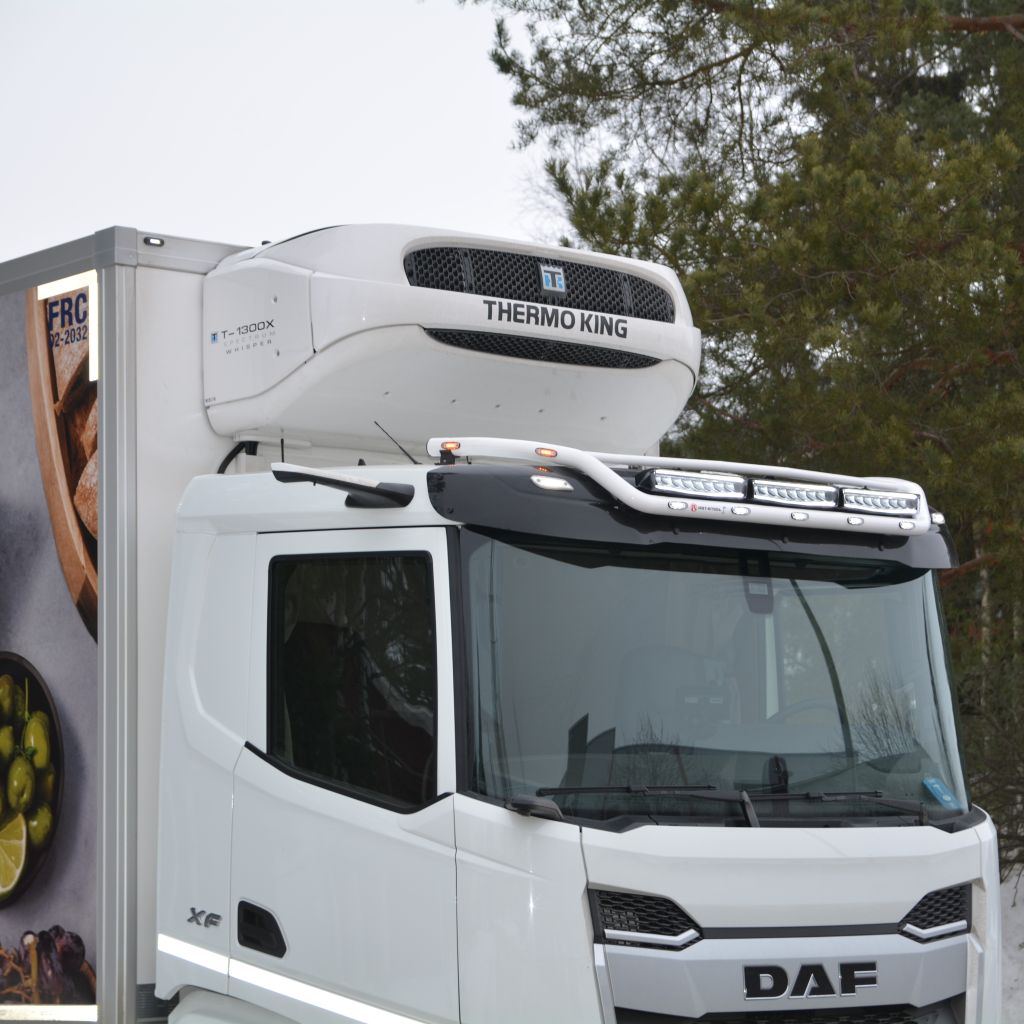 Roof Bar DAF XD (big roof spoiler) 2023-