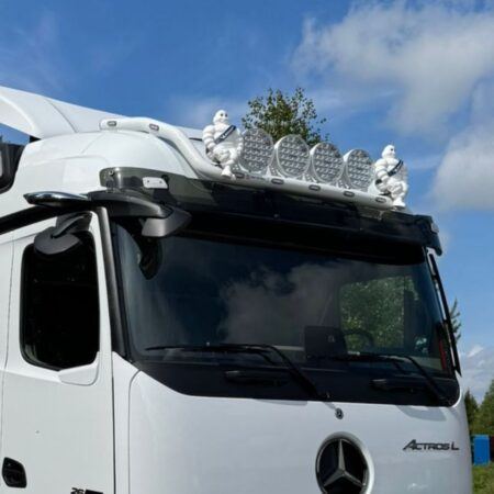 Roof Bar Mercedes-Benz Actros 2.5m (StreamSpace)