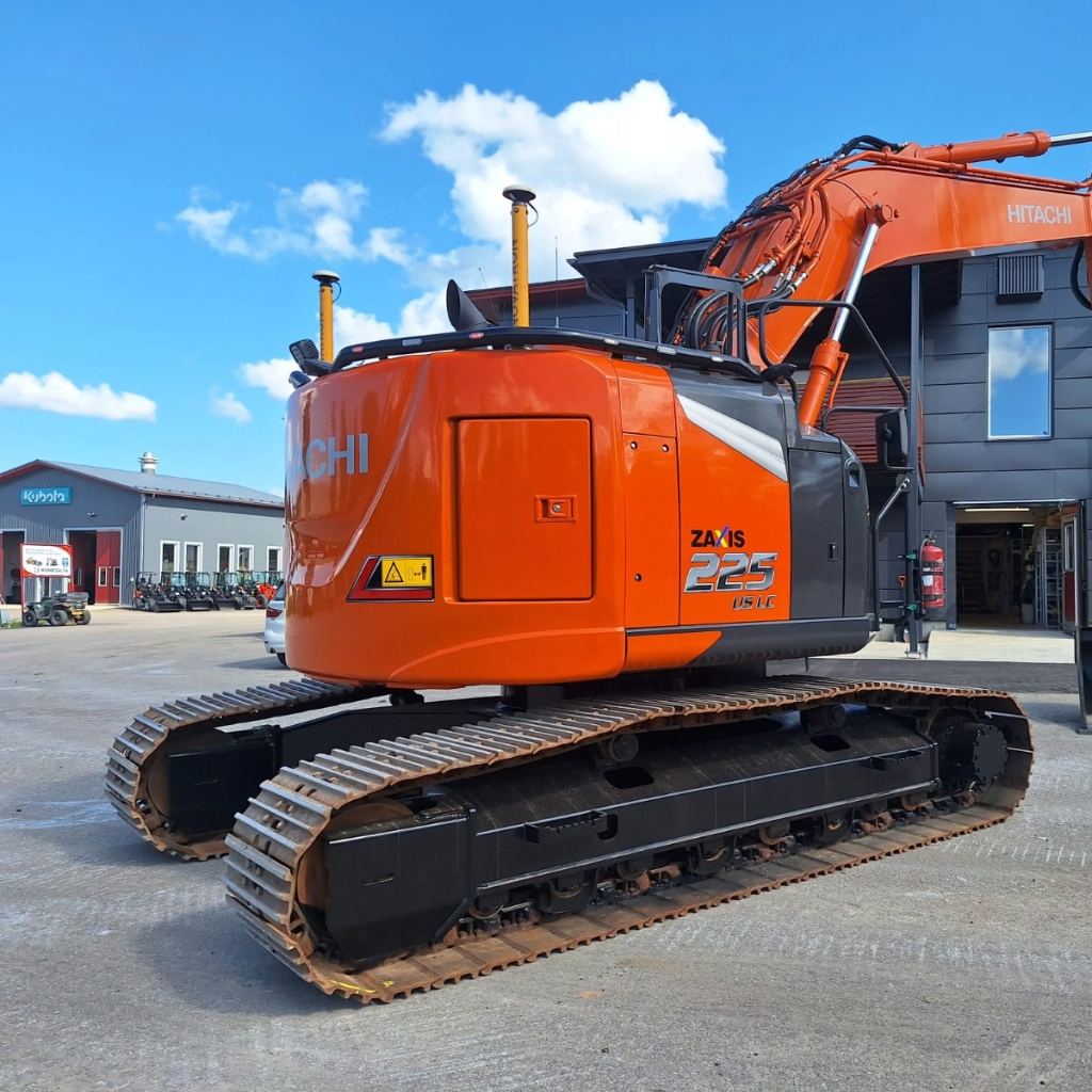 Counterweight Bar Hitachi ZX225USLC-6/-7 - Image 3