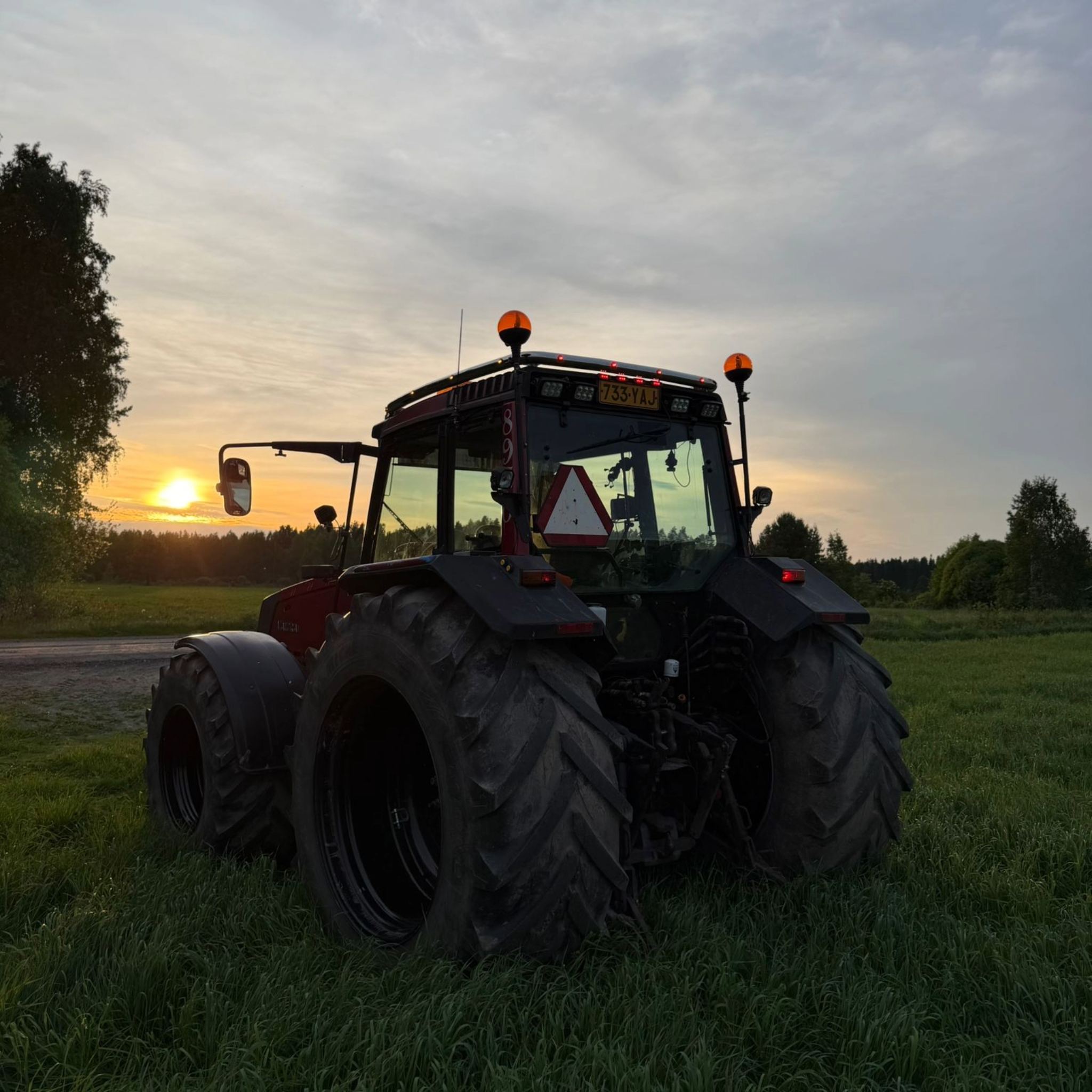 Roof Bar Valtra 6000/8000 - Image 3
