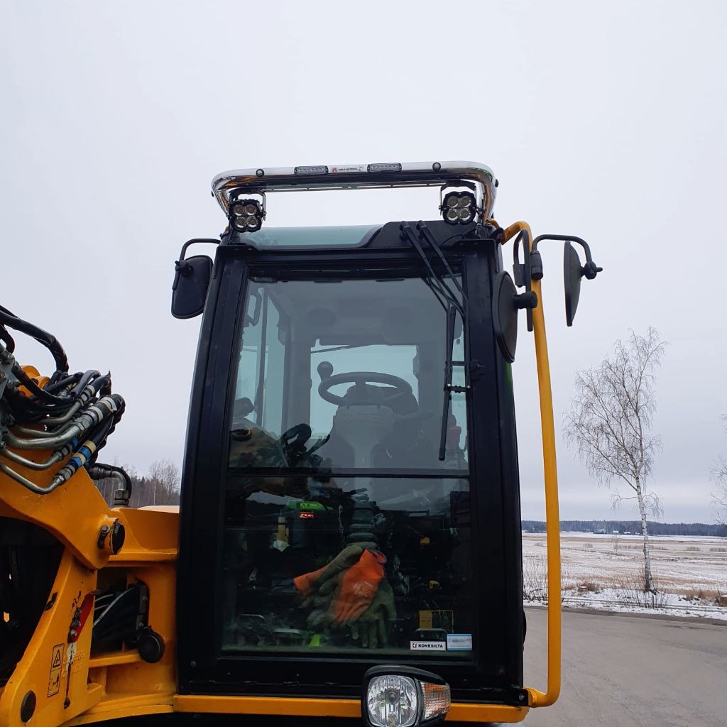 Roof Bar for JCB Hydradig 110W - Image 2